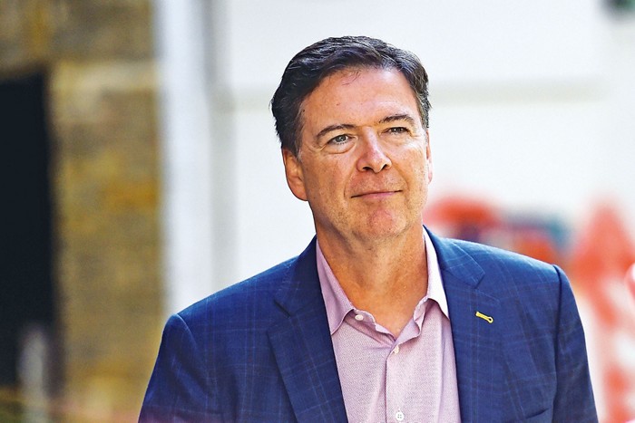 NONTRADITIONAL CAREERS: Former US FBI director James B. Comey on majoring in chemistry ....