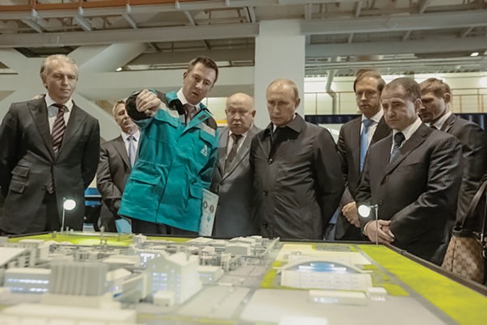 Chemical firms pull out of Russia
